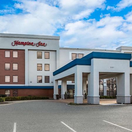 Hampton Inn Linden Bagian luar foto